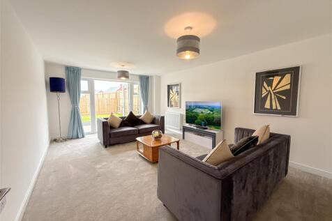 Formal Lounge