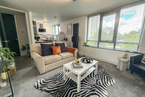 Lounge/Kitchen