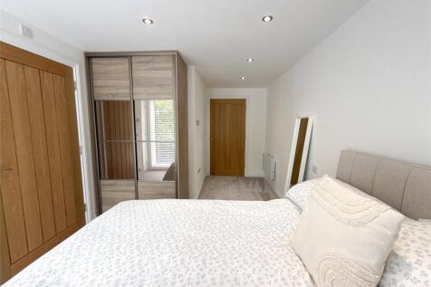 Maseter Bedroom