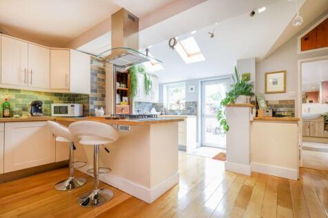 Property Image 8