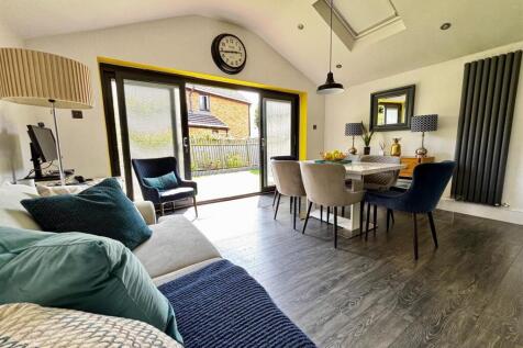Dining/Family Area