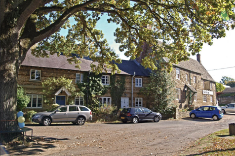 Lower Heyford Square.png