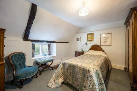 Charming double bedroom