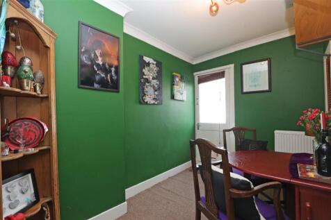 Bedroom 3 /