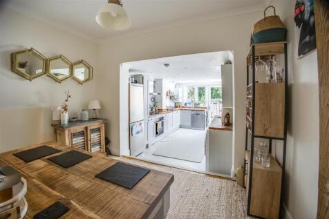 Open-Plan Dining