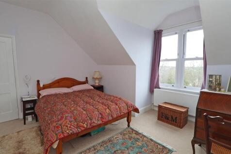 Bedroom 6  ( Top