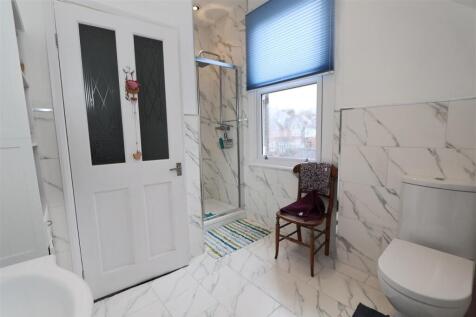 Top Floor Bathroom