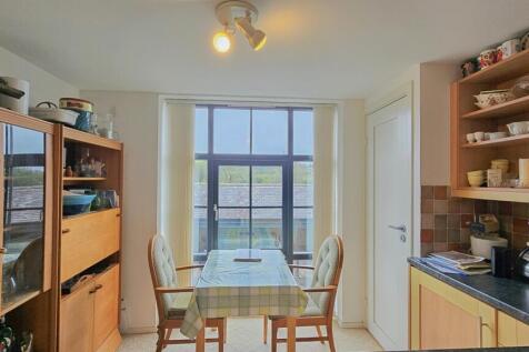 dining 1