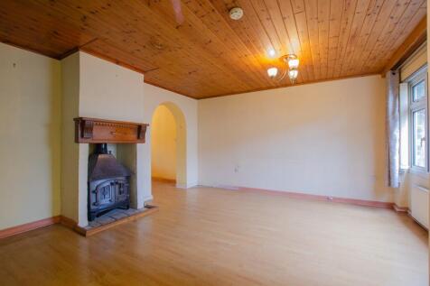 To Book A Viewing Call TPS Lostwithiel on 01208 87