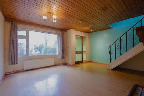 To Book A Viewing Call TPS Lostwithiel on 01208 87
