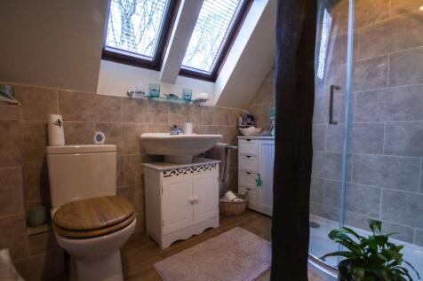 To Book A Viewing Call TPS Lostwithiel on 01208 87