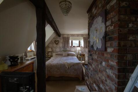 To Book A Viewing Call TPS Lostwithiel on 01208 87