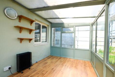 To Book A Viewing Call TPS Lostwithiel on 01208 87