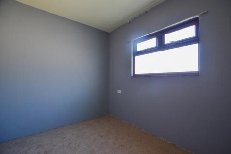 To Book A Viewing Call TPS Lostwithiel on 01208 87
