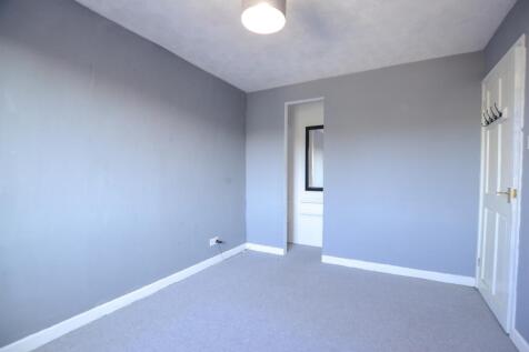 To Book A Viewing Call TPS Lostwithiel on 01208 87