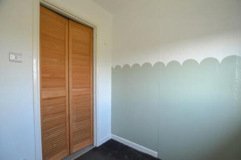 To Book A Viewing Call TPS Lostwithiel on 01208 87
