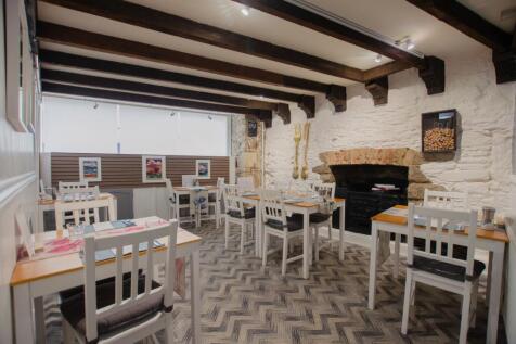 To Book A Viewing Call TPS Lostwithiel on 01208 87