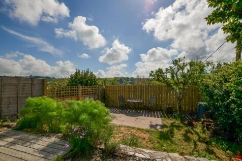 To Book A Viewing Call TPS Lostwithiel on 01208 87