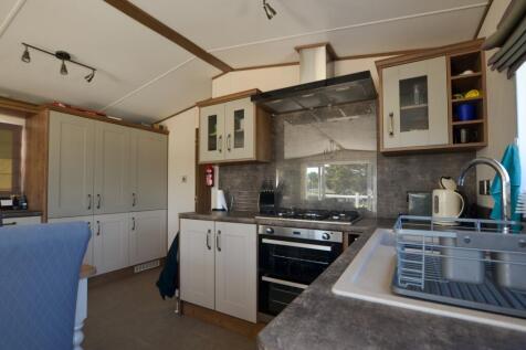 To Book A Viewing Call TPS Lostwithiel on 01208 87