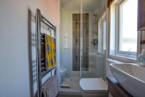 To Book A Viewing Call TPS Lostwithiel on 01208 87