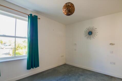 To Book A Viewing Call TPS Lostwithiel on 01208 87