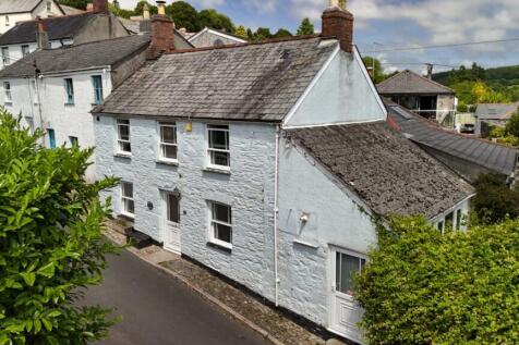 To Book A Viewing Call TPS Lostwithiel on 01208 87
