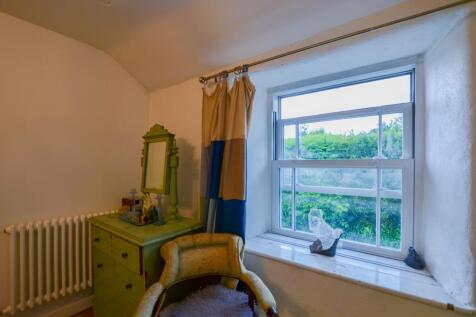 To Book A Viewing Call TPS Lostwithiel on 01208 87