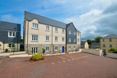 To Book A Viewing Call TPS Lostwithiel on 01208 87