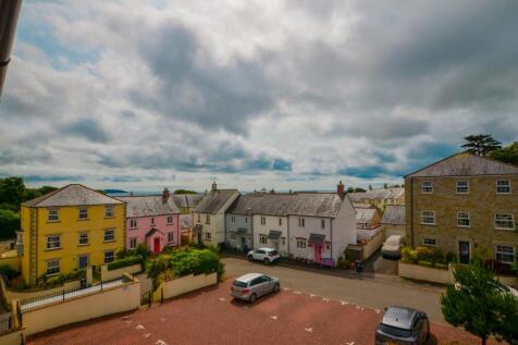 To Book A Viewing Call TPS Lostwithiel on 01208 87