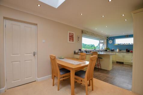 To Book A Viewing Call TPS Lostwithiel on 01208 87
