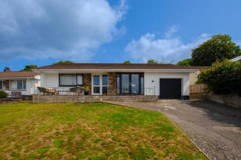  7 Reeds Park To Book A Viewing Call TPS Lostwithi