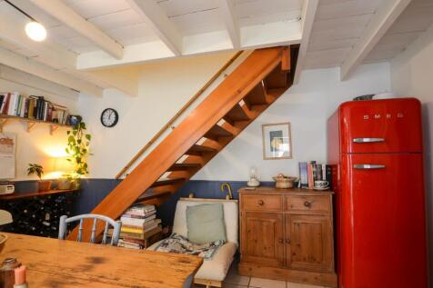 4 Church Lane - 01208 872728-10