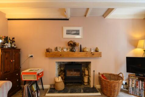 4 Church Lane - 01208 872728-13