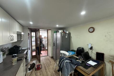 MEDIA_IMAGE_TEXT_12