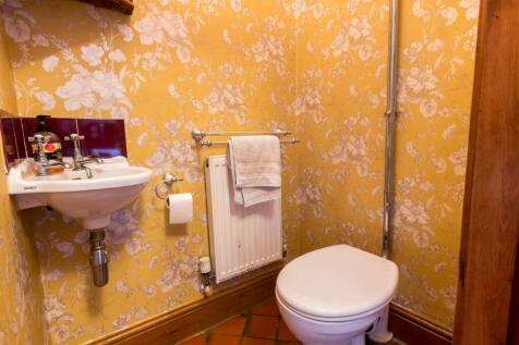 GUEST WC