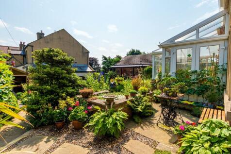 SUN PATIO