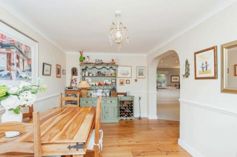 BREAKFAST ROOM