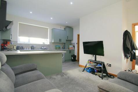 FLAT A LIVING ROOM