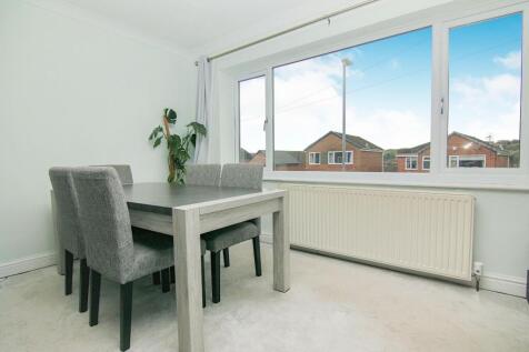 DINING SPACE