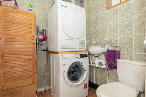 UTILITY ROOM/WC