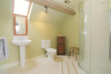 SHOWER-ROOM