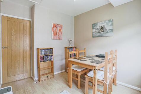 DINING/BEDROOM
