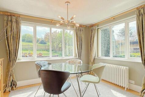 DINING SPACE
