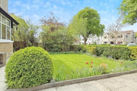 FRONT GARDENS