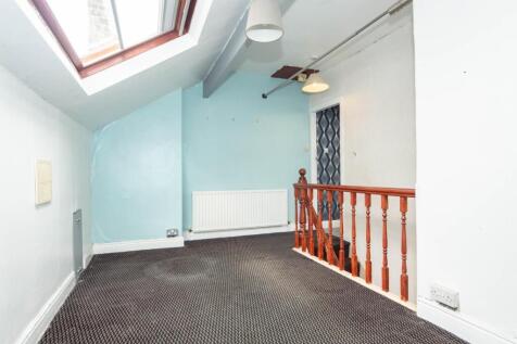 LANDING/OFFICE SPACE