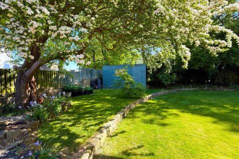 FRONT GARDENS