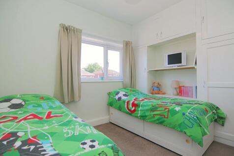 BEDROOM TWO