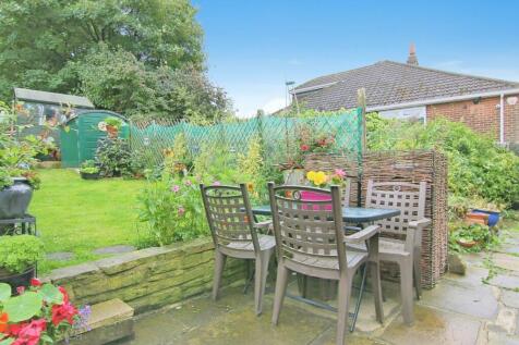 REAR PATIO