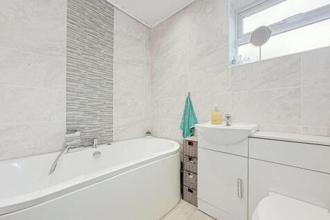 HOUSE BATHROOM
