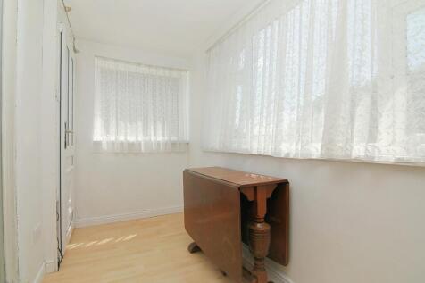 BEDROOM EXTENSION